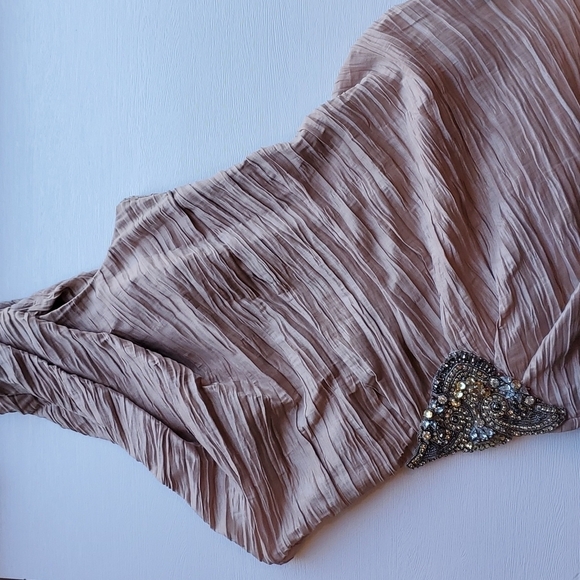 Eliza J Dresses & Skirts - Eliza J Bronze Blush One Shoulder Cocktail Dress 8